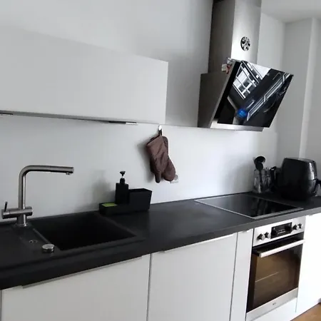 アパート Shared Cozy Place In Stuttgart's Heart!